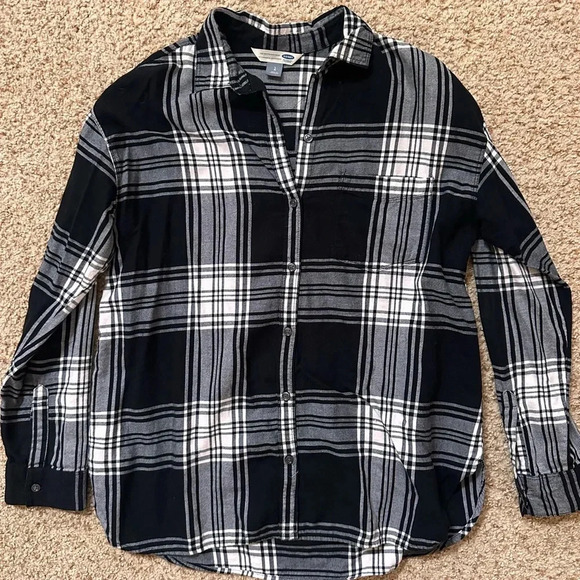Old Navy Shirt - Picture 1 of 3